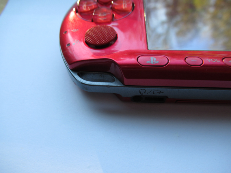 PSP 3000 Radiant Red 64GB with Custom Firmware, ARK-4, Region-free, HQ battery Power/Data USB cable image #6