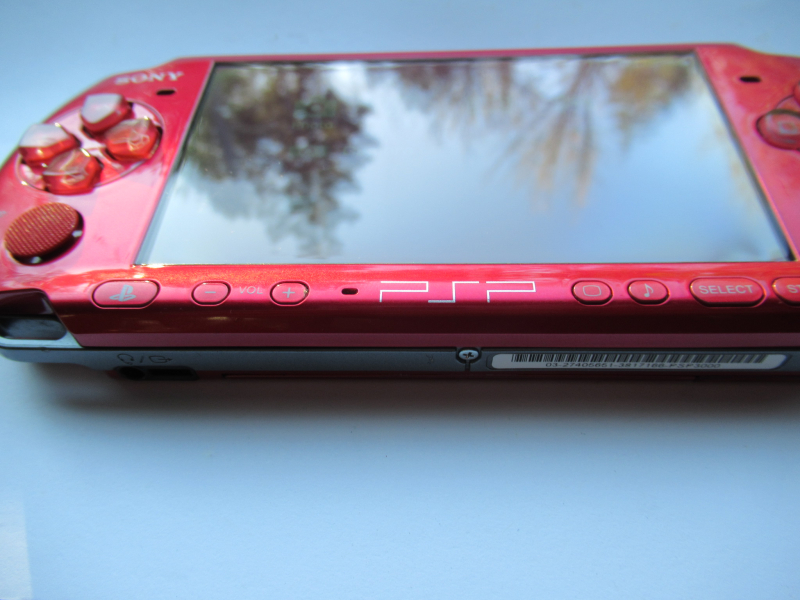 PSP 3000 Radiant Red 64GB with Custom Firmware, ARK-4, Region-free, HQ battery Power/Data USB cable image #7